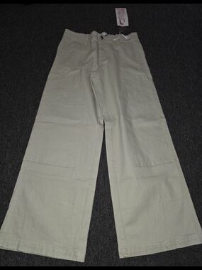 Celebrity Pink Women's Wide-Leg Cargo Pants in Sage